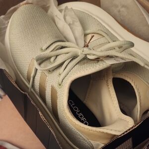 Adidas Cloudfoam Shoes in Mint and Tan